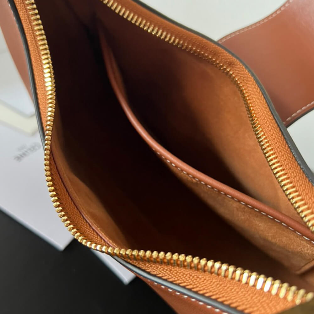 AVA TRIOMPHE SOFT BAG IN SMOOTH CALFSKIN
