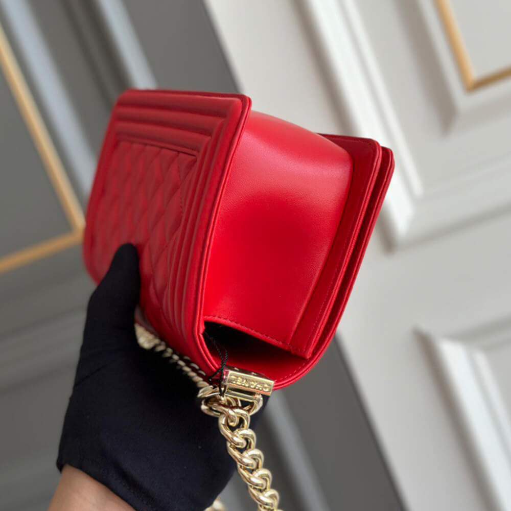 CHANEL BOY BAG
