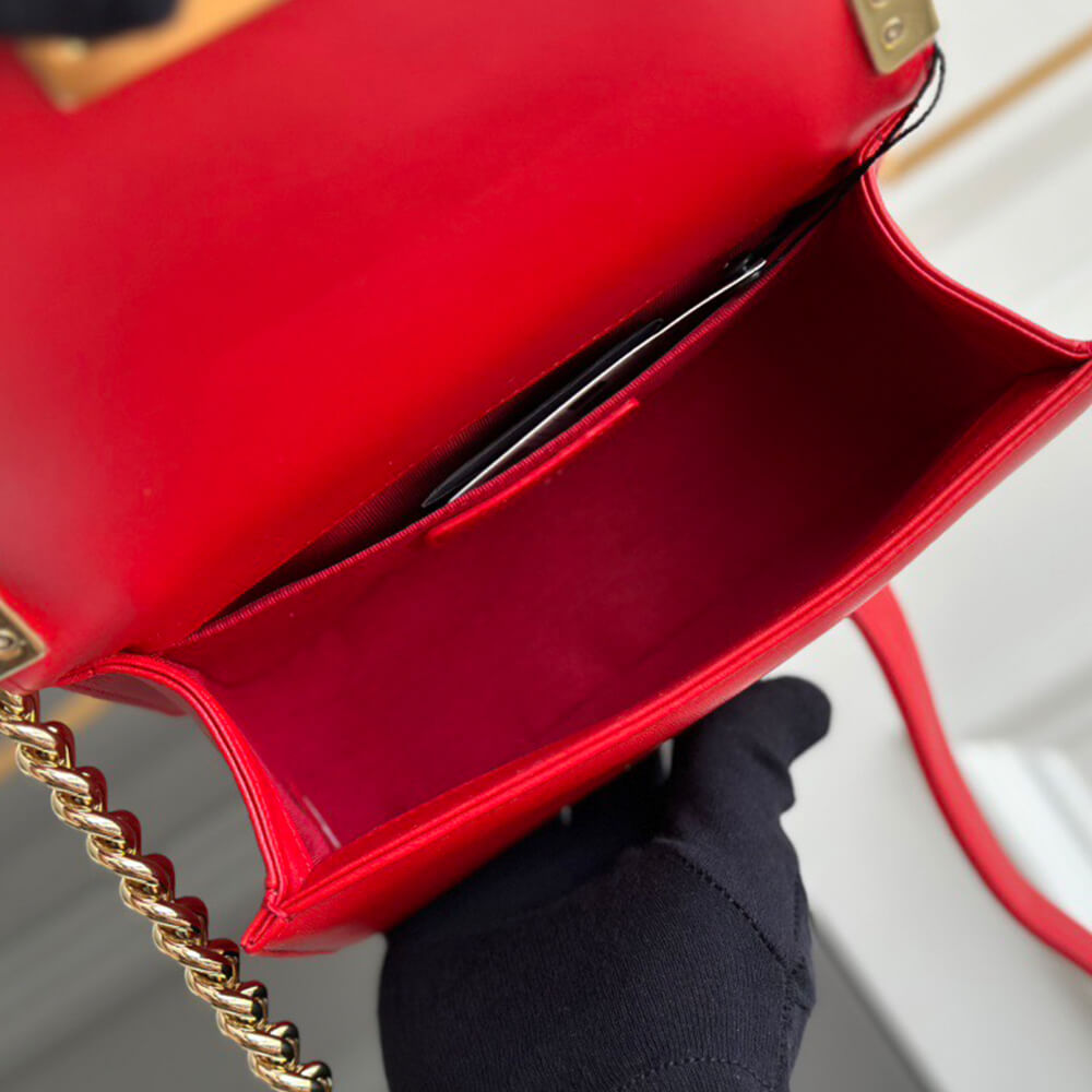 CHANEL BOY BAG