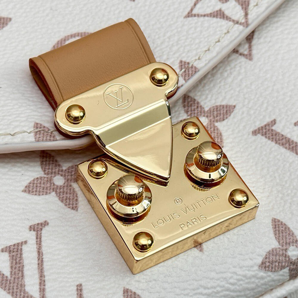 LV Pochette Metis East West