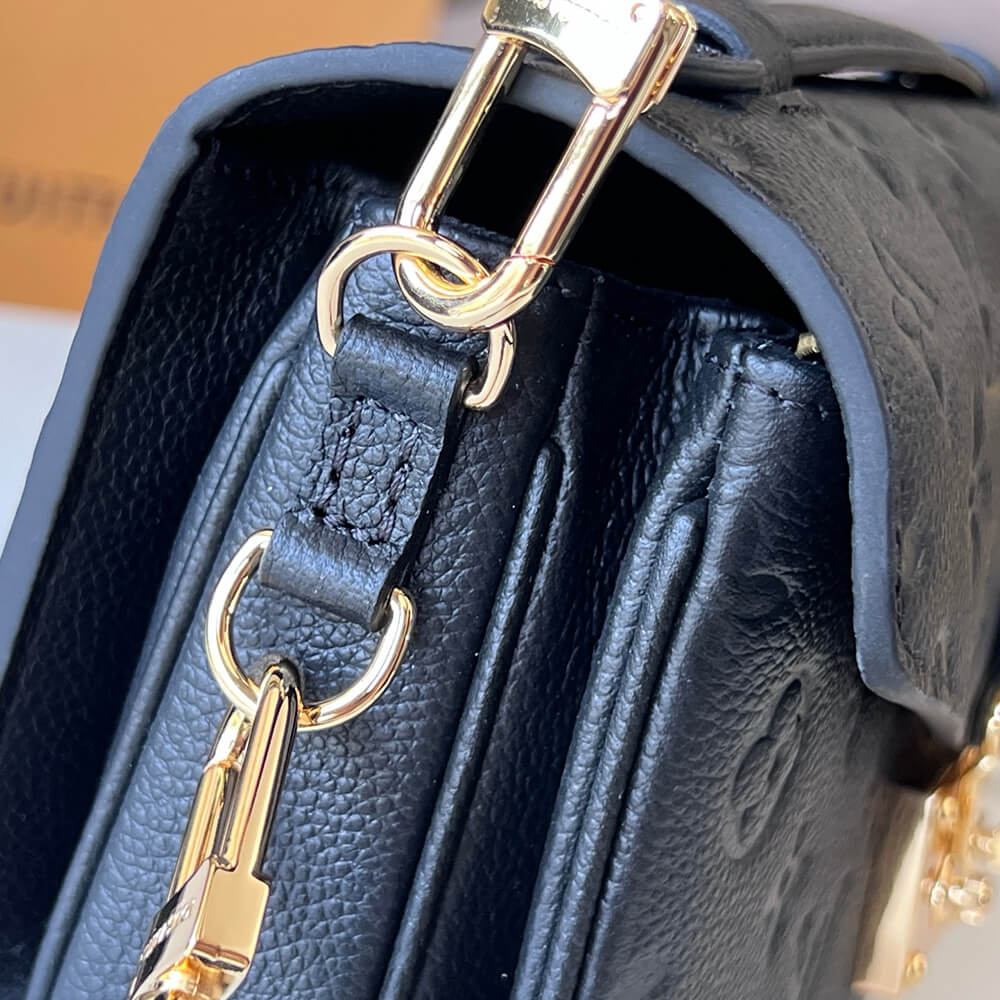 LV Pochette Metis East West