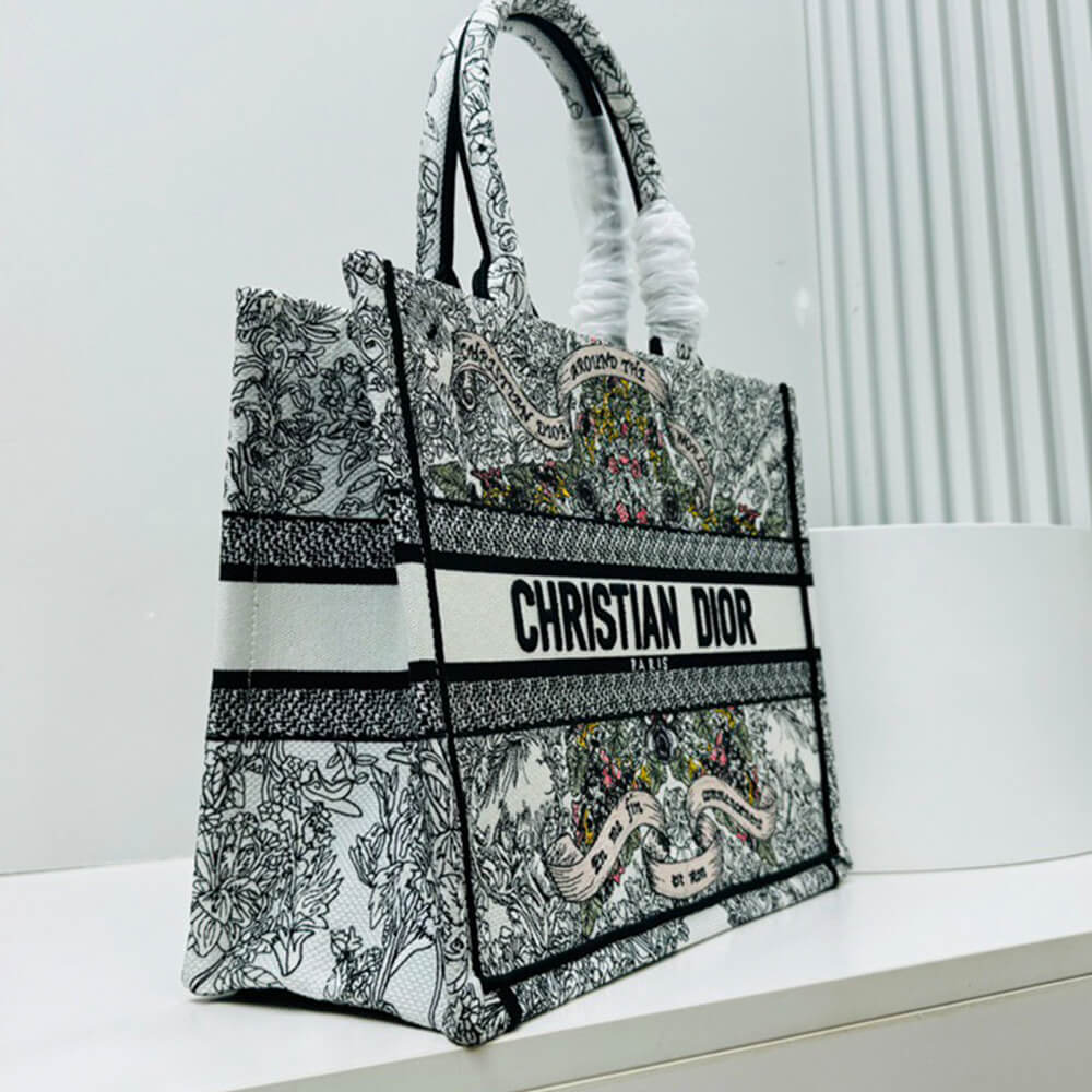 Medium Dior Book Tote