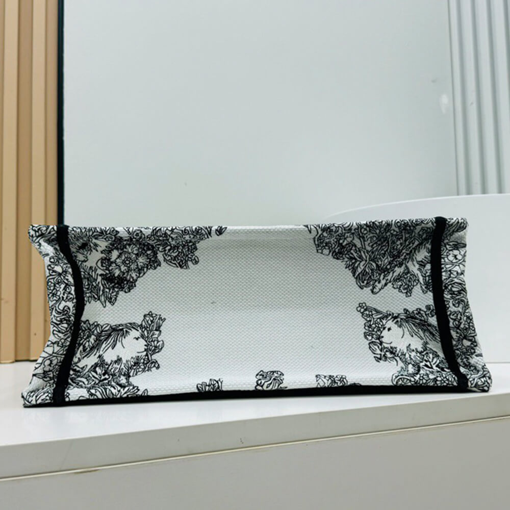 Medium Dior Book Tote
